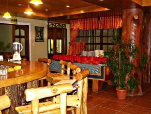 White Beach Resort Bar & Restaurant Puerto Galera Eksteriør bilde